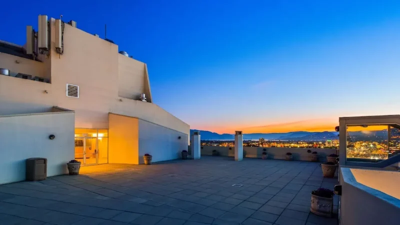 Best Western Plus Kelowna Hotel & Suites