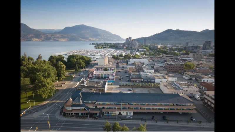 Prestige Beach House Kelowna, member of WorldHotels Crafted