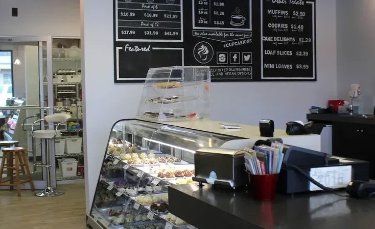 Cupcasions Handheld Dessert Specialists Inc