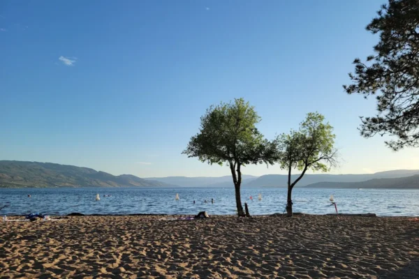 Bluebird Beach Park – South Beach Access