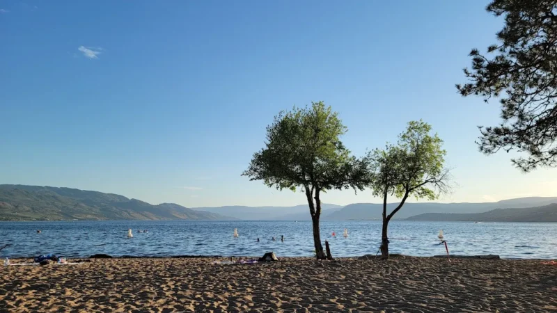 Bluebird Beach Park – South Beach Access