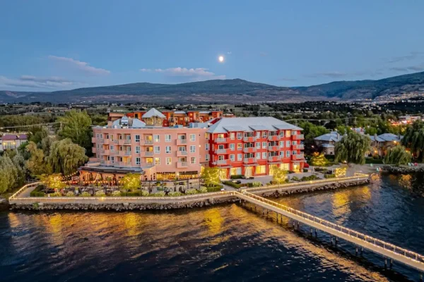 Manteo at Eldorado Resort