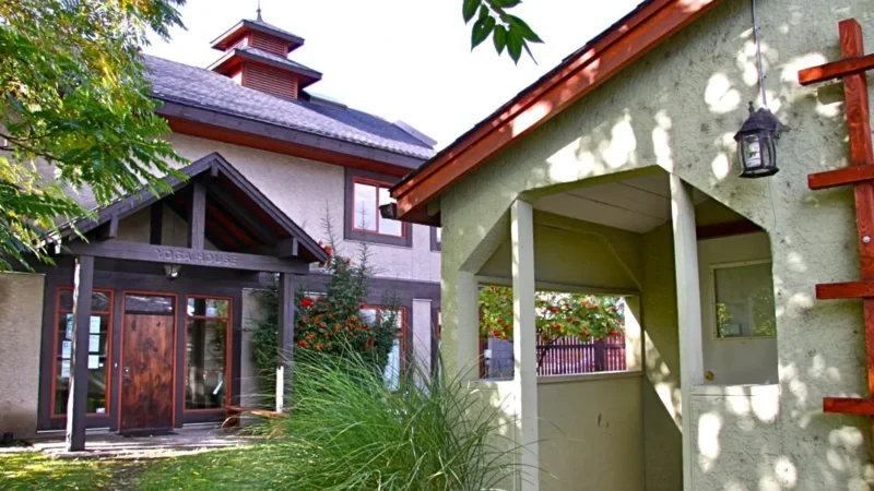 Kelowna Yoga House