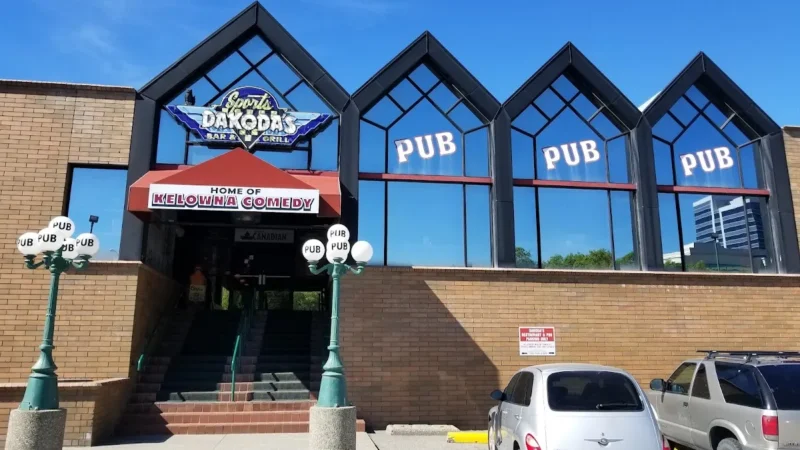 Dakoda’s Sports Bar & Grill / Dakoda’s Pub