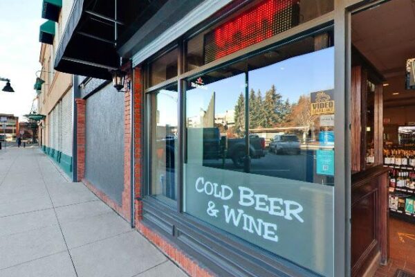 O’Flannigan’s Liquor Store