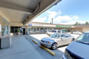 Lakeview Village Mall