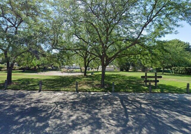 Hollydell Park