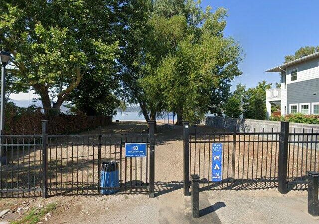 Beach Avenue Beach Access