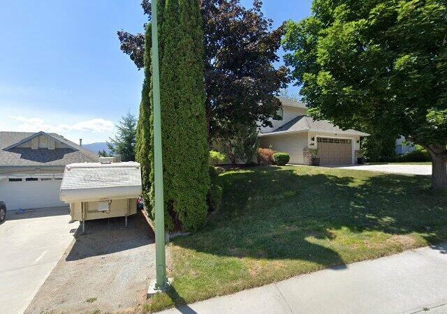 Shannon Woods Walkway